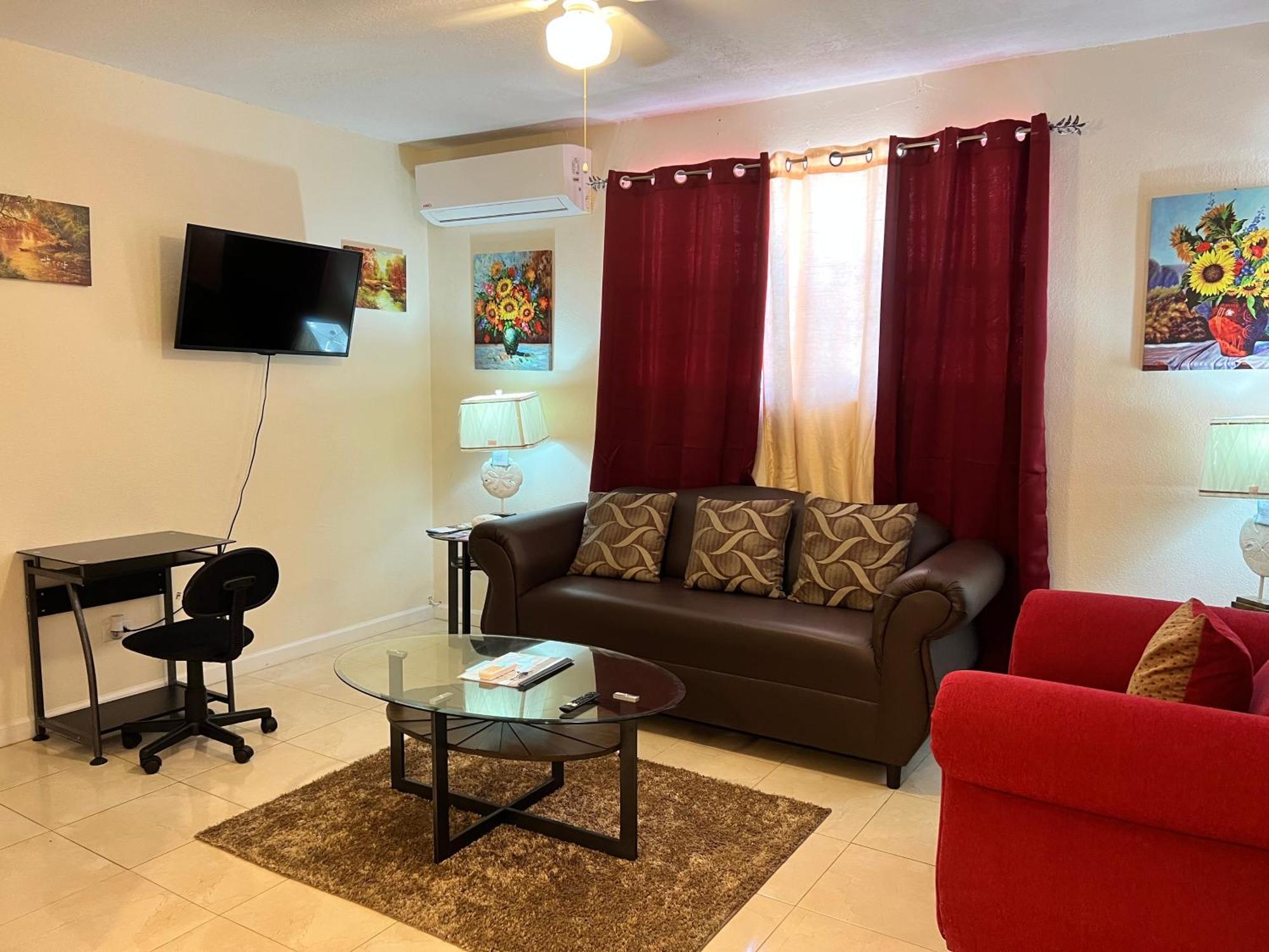 Tropical Hideaway Apartment Насау Екстериор снимка