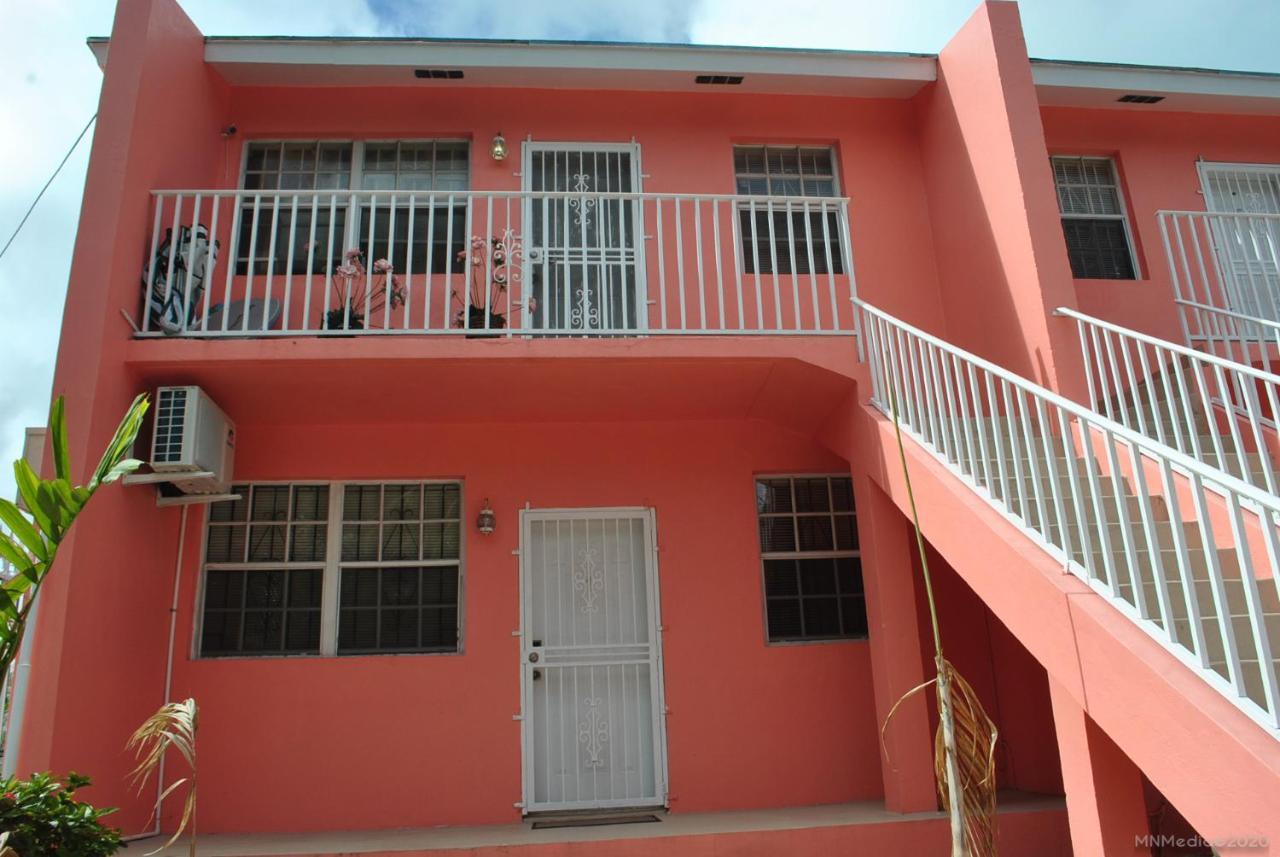 Tropical Hideaway Apartment Насау Екстериор снимка